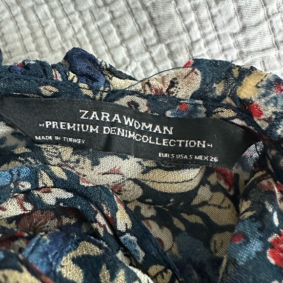 Zara sheer paisley printed blouse - small - Picture 4 of 4
